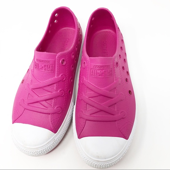 crocs that look like converse